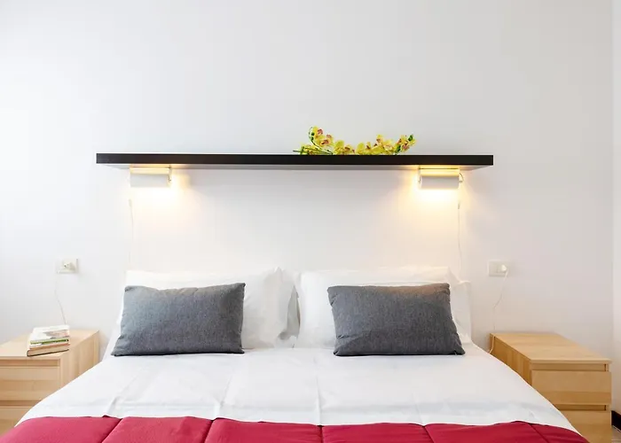 Guesthost - Nova Comfortable With Terrace Appartement Florence